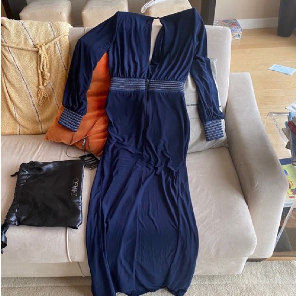 Zhivago Ready Gown Size 2/Extra Small - Picture 9 of 11